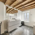 Mansion In With Sauna *