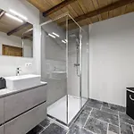 Mansion In With Sauna Nyaraló *