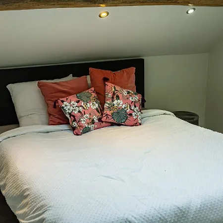 Cosy Mansion With Private Terrace And Sauna Aywaille