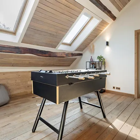 Mansion In With Sauna בית נופש אייבלי